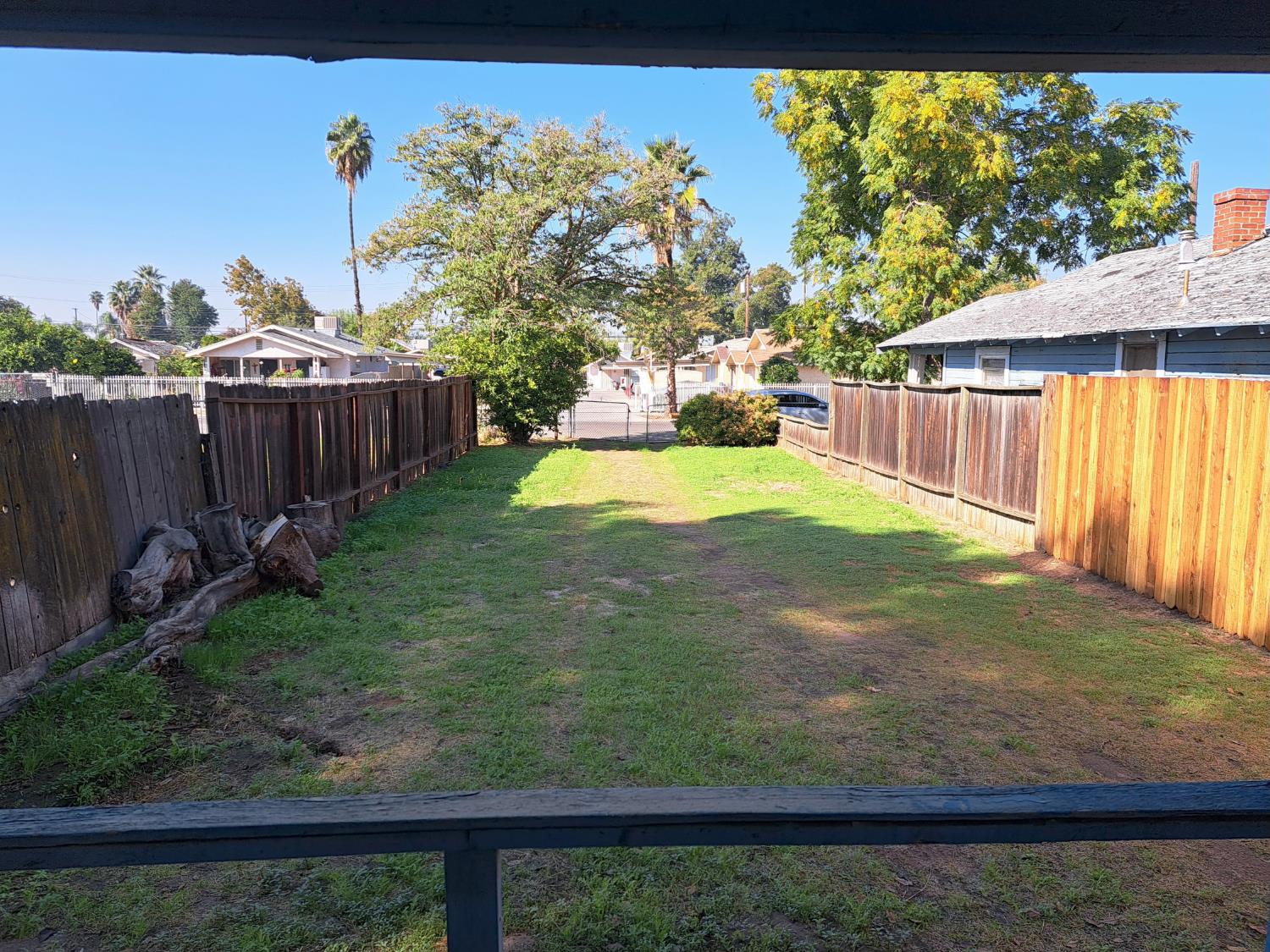 733 S Boyd Ave, Fresno, CA 93702