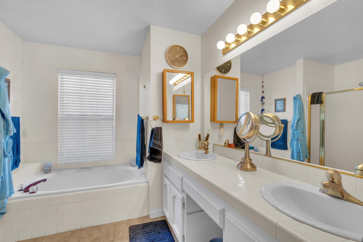 6107 N Tamera Ave, Fresno, CA 93711