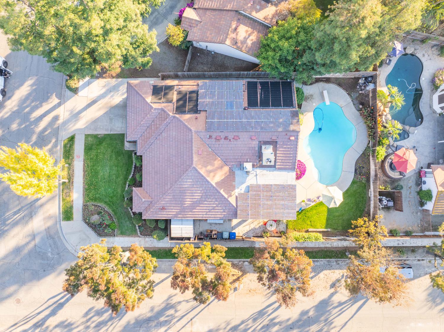 6107 N Tamera Ave, Fresno, CA 93711