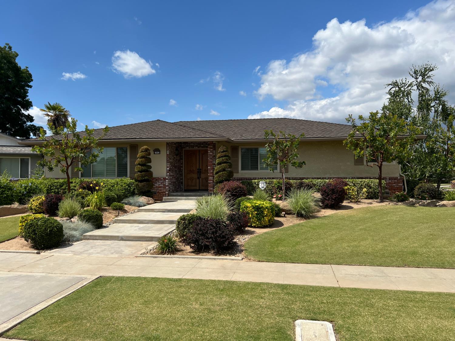 1634 W Fremont Ave